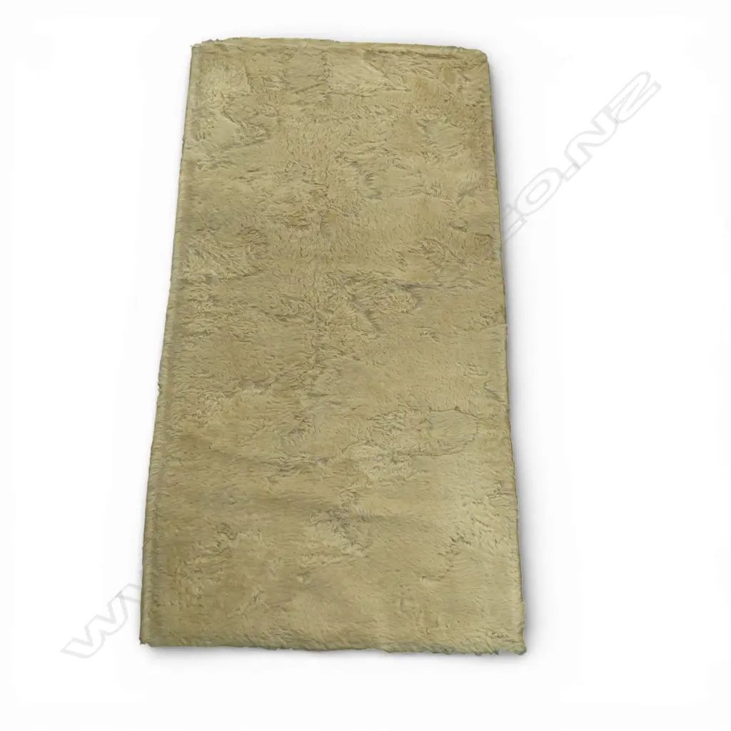 VINTAGE RICCARTON MOHAIR RUG FAWN COLOUR L1350 W700MM Image 1++