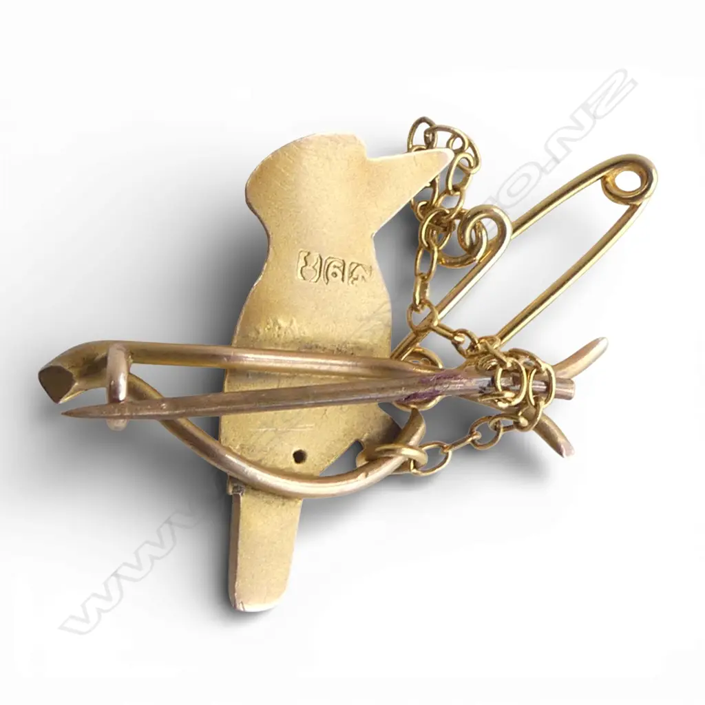 AUSTRALIAN VINTAGE 9ct GOLD KOOKABURRA BROOCH 2.26gms garnet eye Image 1++