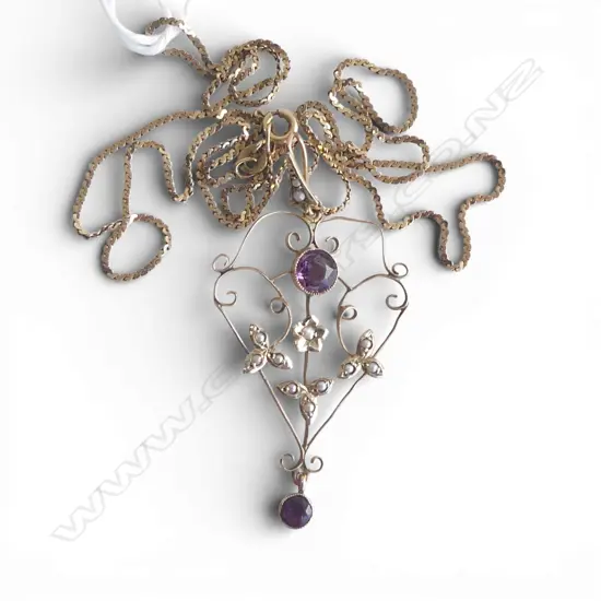 9ct GOLD & AMETHYST EDWARDIAN PENDANT on 9ct GOLD ITALIAN CHAIN 4.28gms