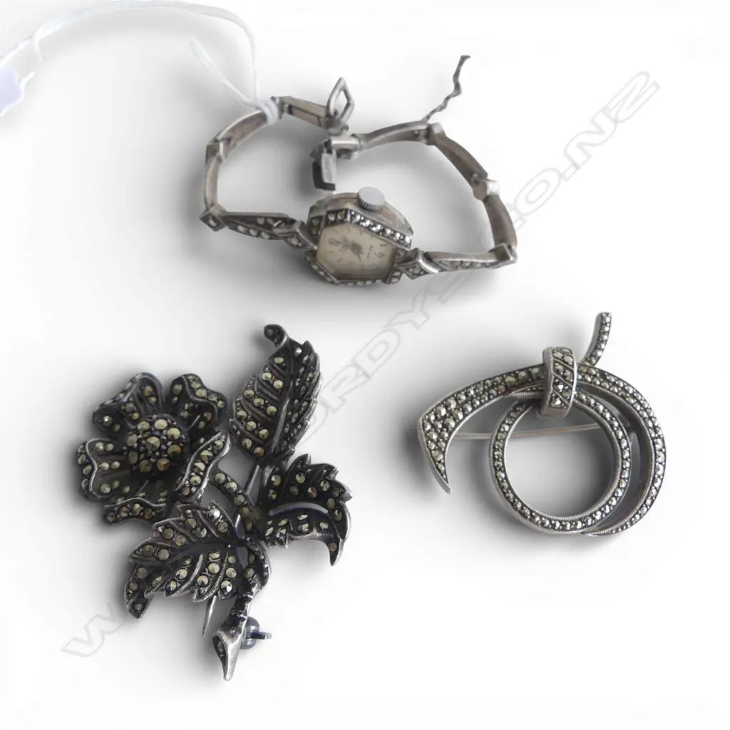 VINTAGE SILVER MARCASITE: WATCH (apparently working)+ 2 BROOCHES  Image 1++