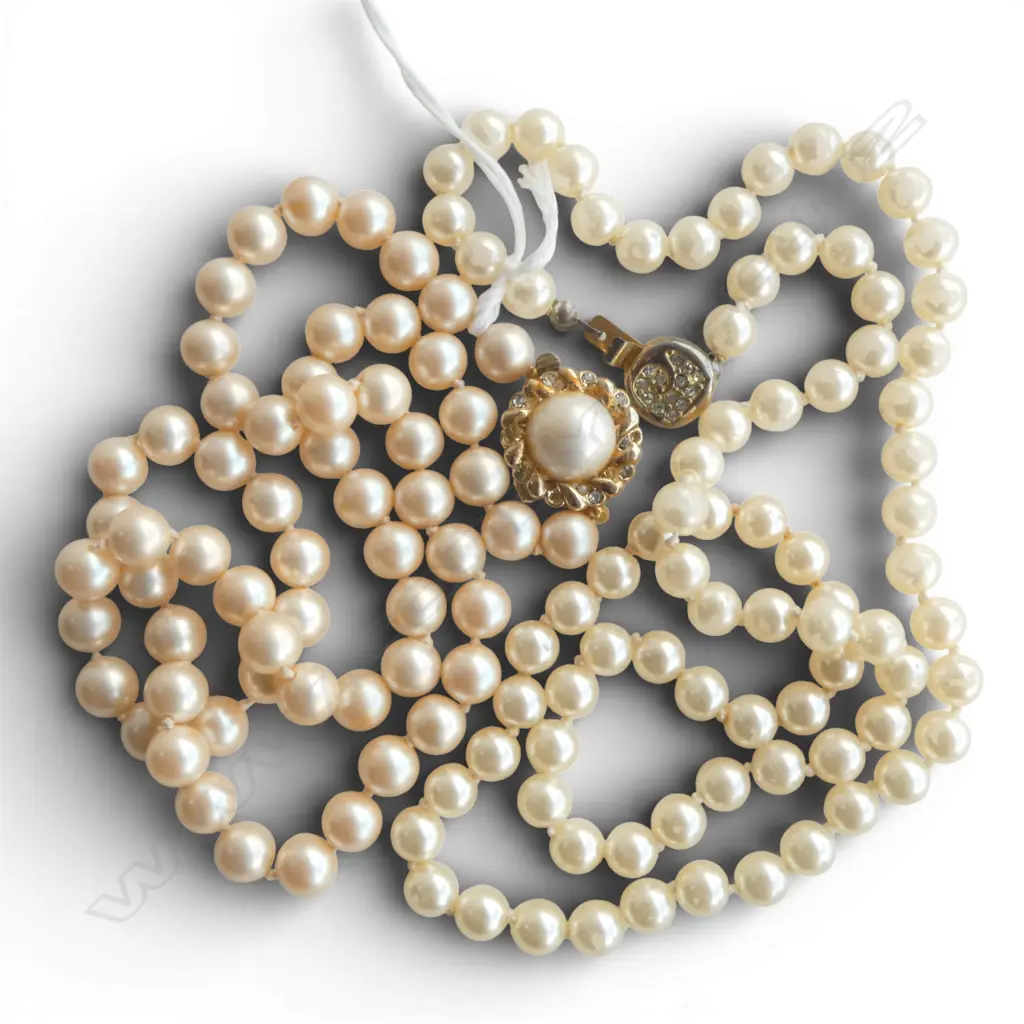 2 COSTUME PEARL NECKLACES. L's.500 & 600MM Image 1++