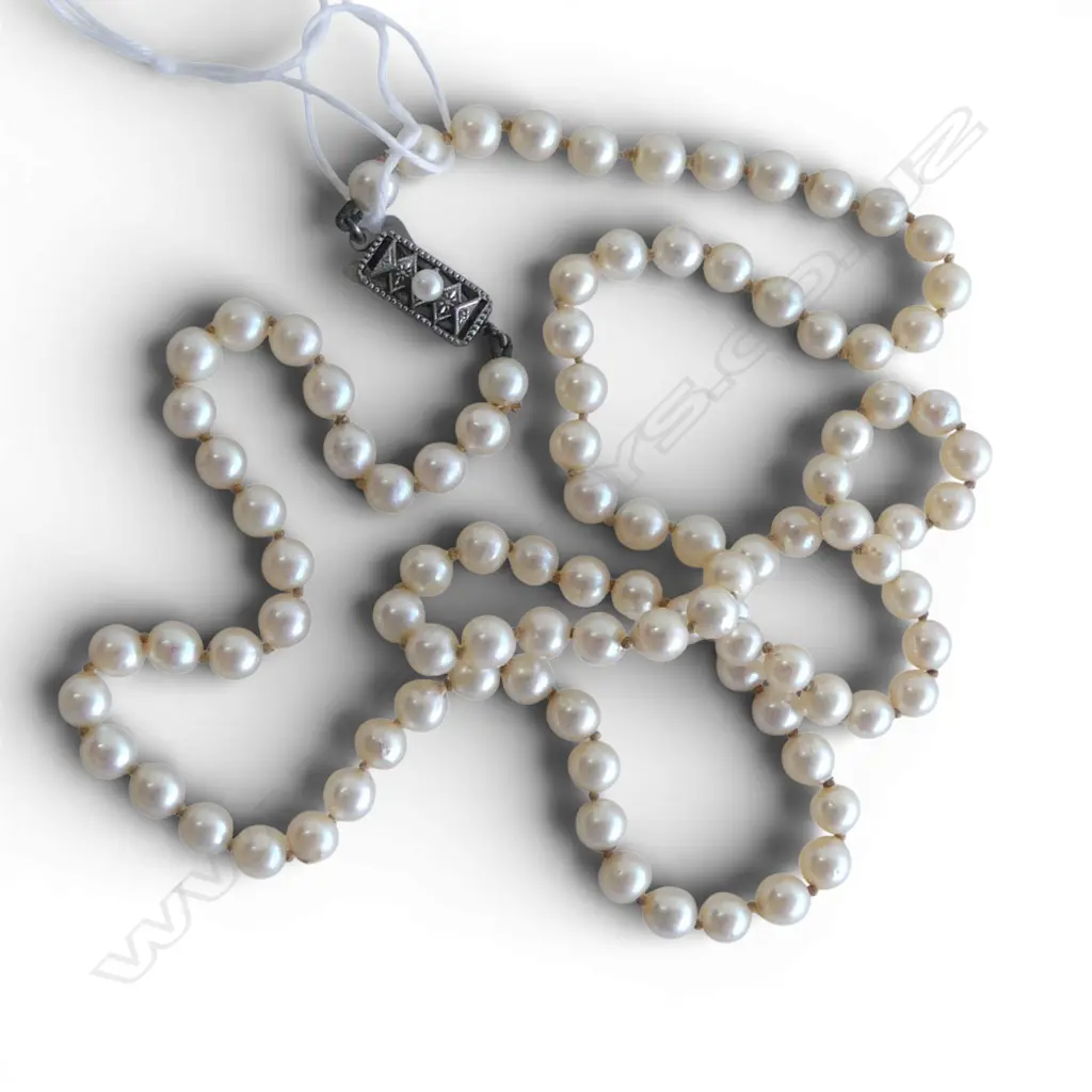 VINTAGE LONG STRAND UNIFORM CULTURED PEARL NECKLACE L.600mm Image 1++