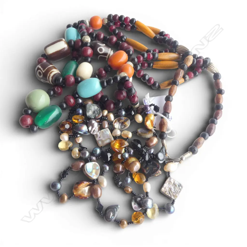 2 BEAD NECKALCES  Image 1++