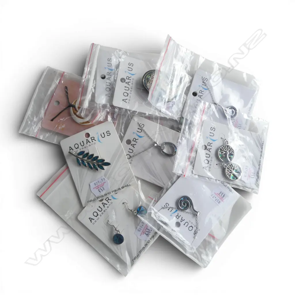 10 PCS CARDED PAUA SHELL JEWELLERY, new old stock Image 1++