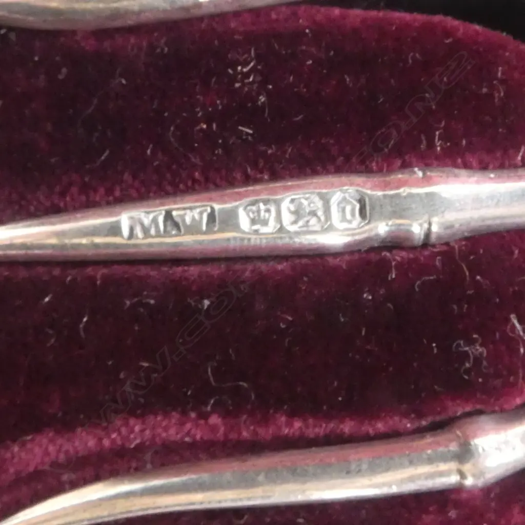 STG SILVER BREAD FORK mop handle, SHEFFIELD 1896, in box, 67gms TW Image 1++