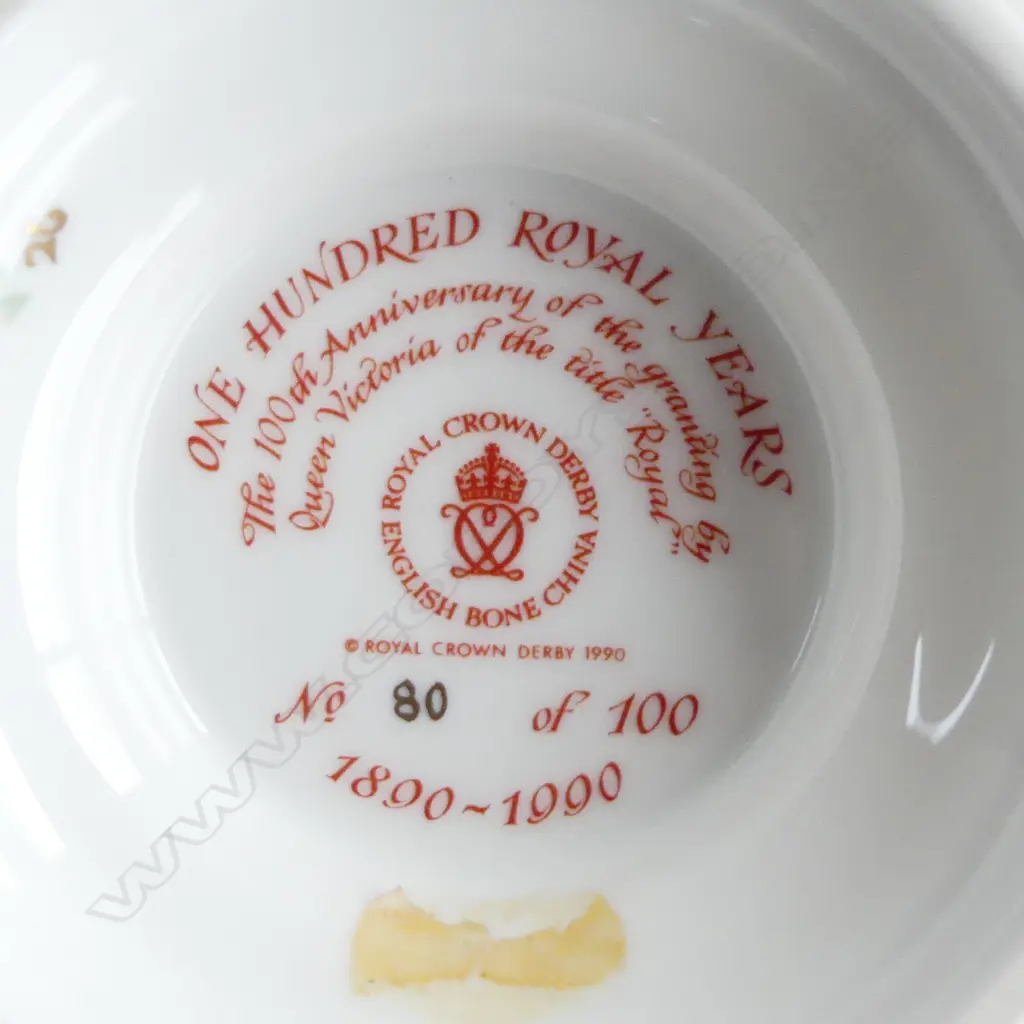 ROYAL CROWN DERBY LIDDED URN 'ONE HUNDRED ROYAL YEARS 1890-1990' 80/100 H.220mm Image 1++