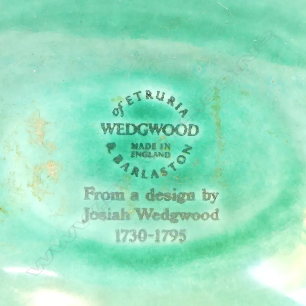 3 FISH VASES (2 DEVON, 1 WEDGWOOD H.220mm) Image 1++