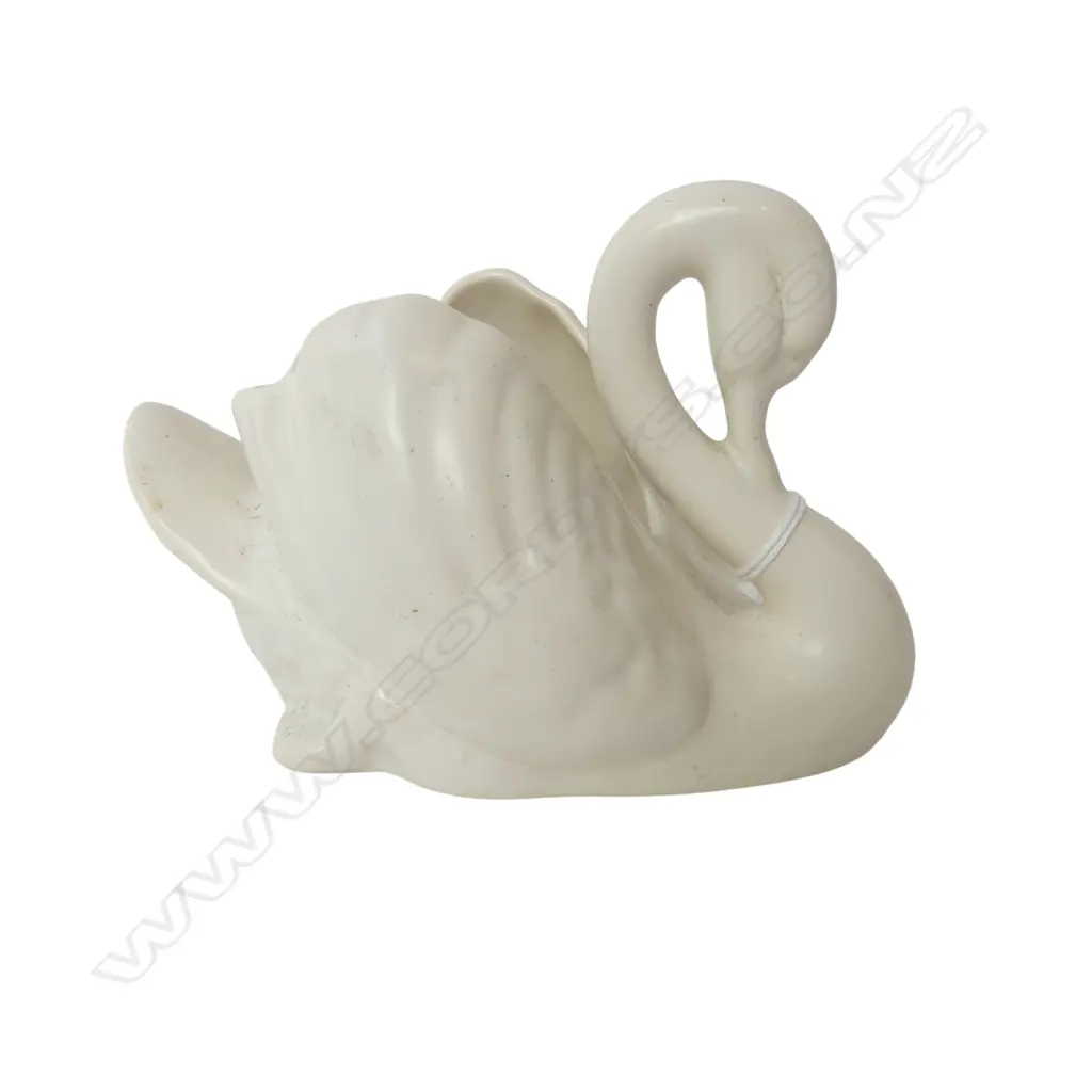 SMALL CROWN LYNN SWAN .154 H.100mm Image 1++