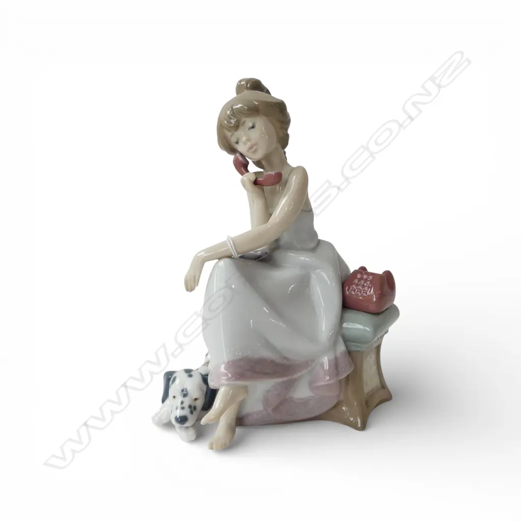 LLADRO FIGURE 'CHIT-CHAT' in box H.190mm Image 1++