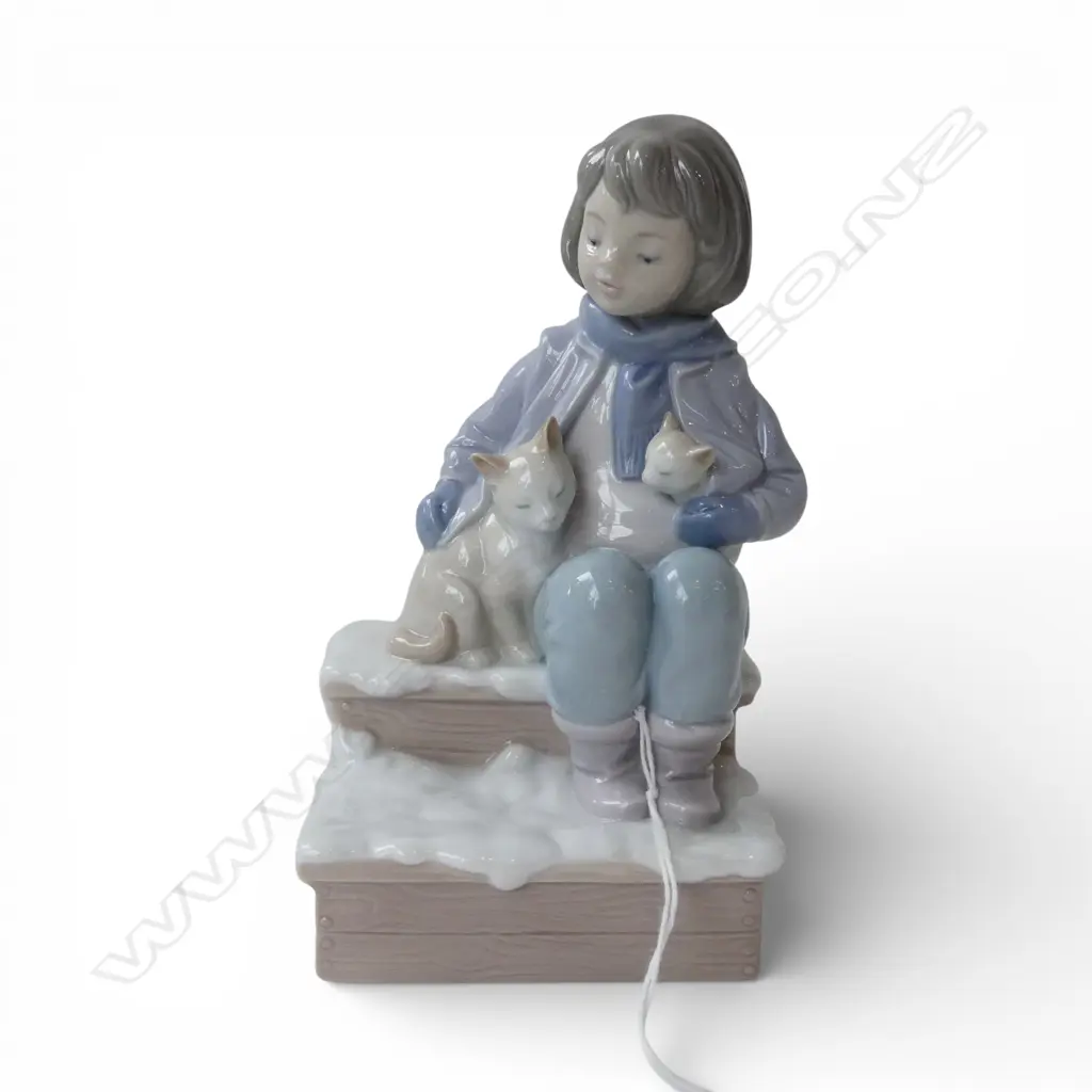 LLADRO FIGURE 'ROOM FOR THREE' in box H.180mm Image 1++