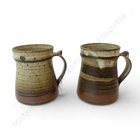 2 PETER STICHBURY STUDIO POTTERY MUGS H.125mm