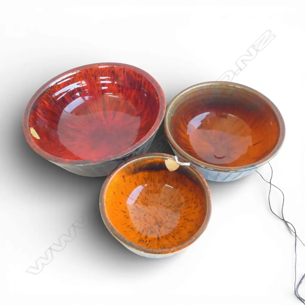 3 RETRO STUDIO POTTERY BOWLS BY ERNST DENMARK 225 - 150mm dia Image 1++