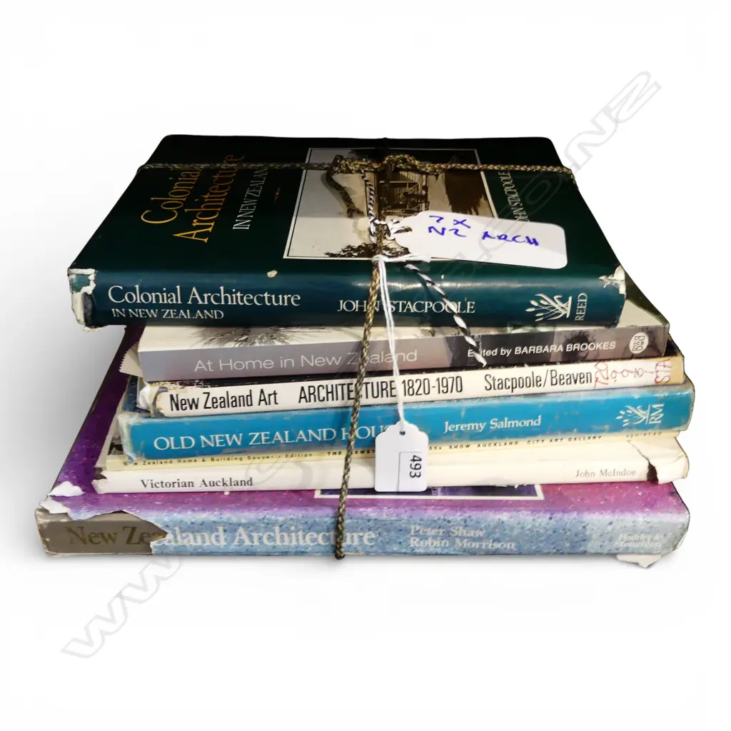 7 NZ ARCHITECTURE BOOKS Image 1++