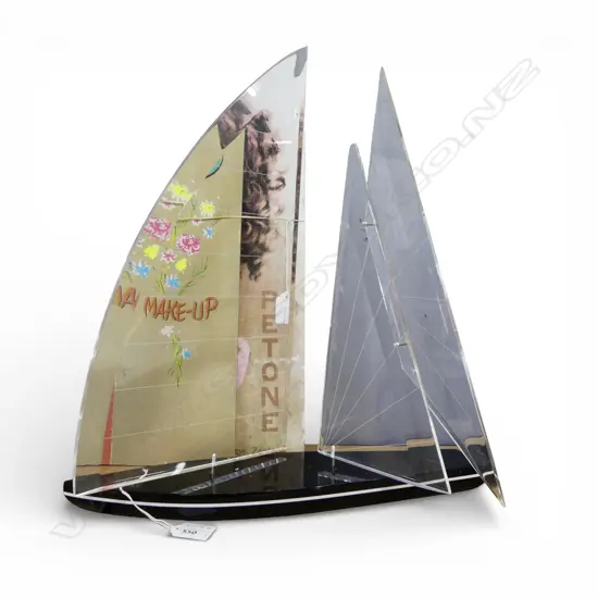 WINTRADE BEVERLY HILLS MODEL SAILYACHT  L.430mm