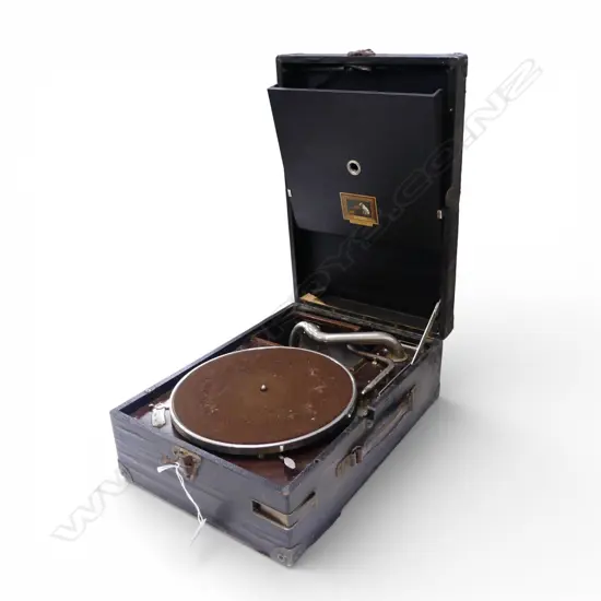HIS MASTERS VOICE PORTABLE GRAMOPHONE