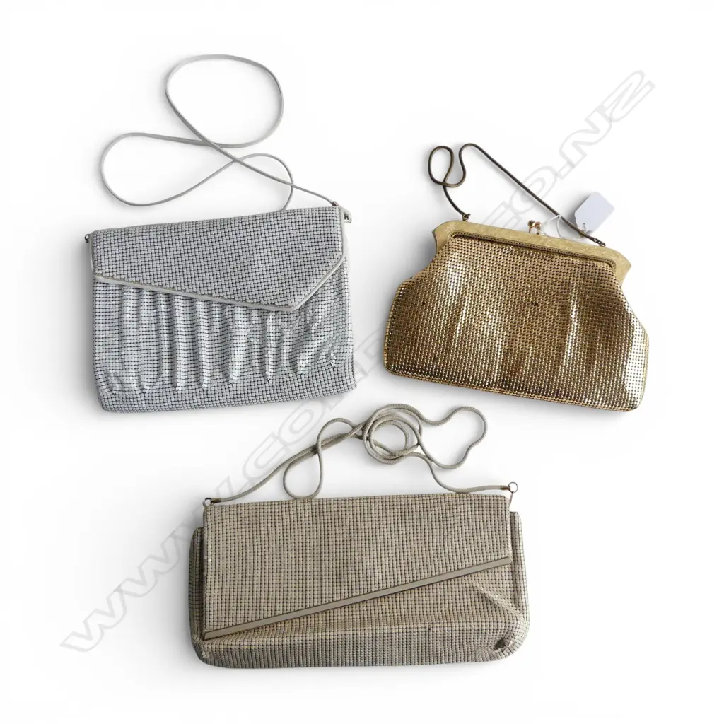 3 VINTAGE HAND BAGS: 2 X OROTON + 1 X GLOMESH. Minor marks Image 1++