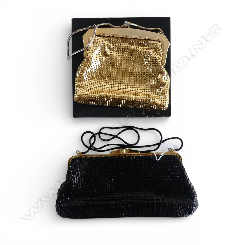 2 VINTAGE OROTON TYPE HANDBAGS: 1 GOLD 'PARK LANE' + 1 BLACK Image 1++