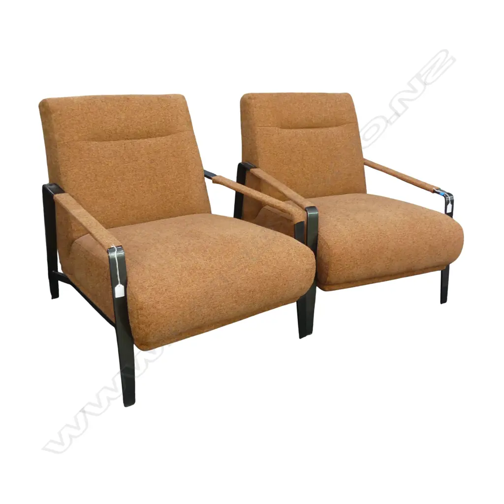 PR CONTEMPORARY UPHOLSTERED ARMCHAIRS 700x980x800mm Image 1++