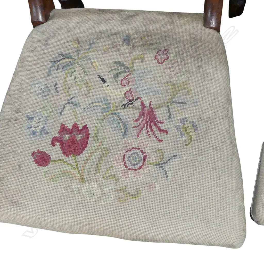 4 VICTORIAN MAHOGANY BLADE BACK DINING CHAIRS - NEEDLEWORK SEATS Image 1++