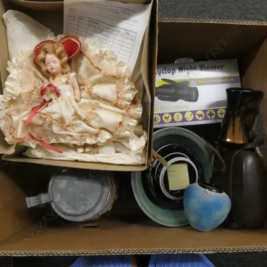 1950s AMERICAN VALENTINES DOLL, BOXED, TANKARD, CAMERA, CYCLOP NIGHT VIEWER, CERAMICS ETC