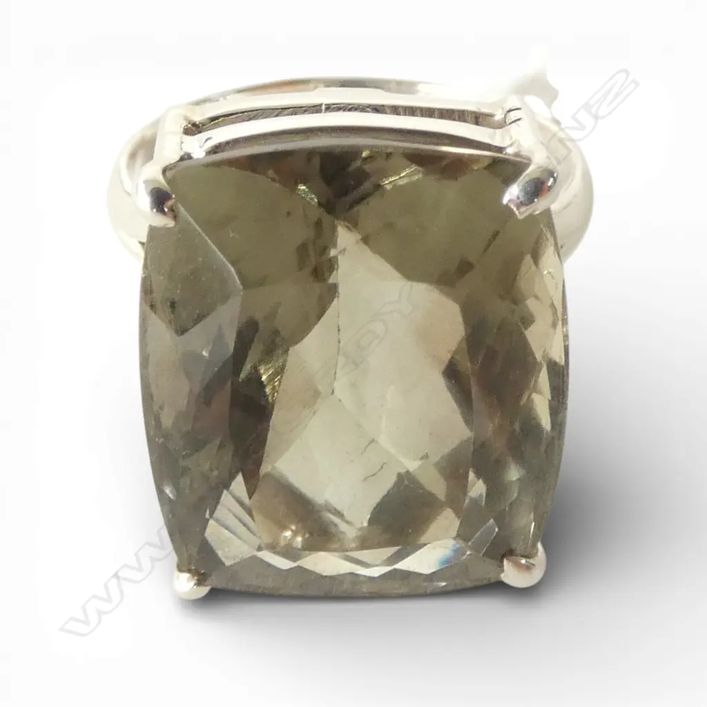 SILVER & PRASIOLITE RING SIZE P Image 1++