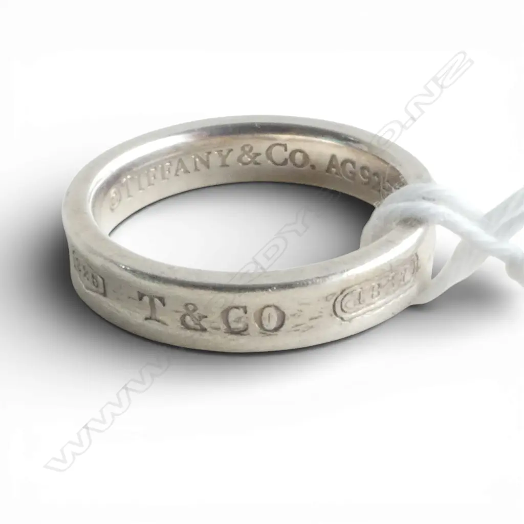 SILVER TIFFANY & CO RING w box, 3.8gm, small size K Image 1++