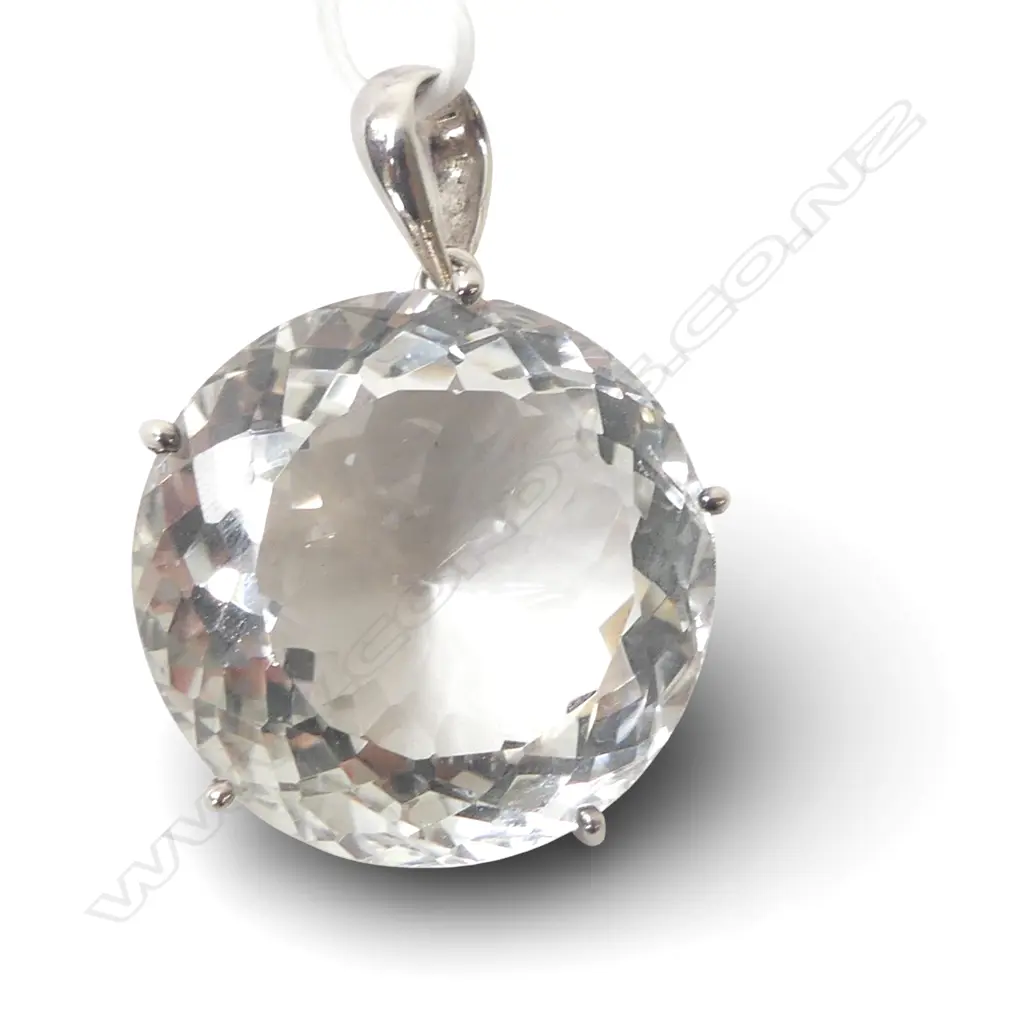 LRG SILVER & CRYSTAL PENDANT, Dia.30mm Image 1++