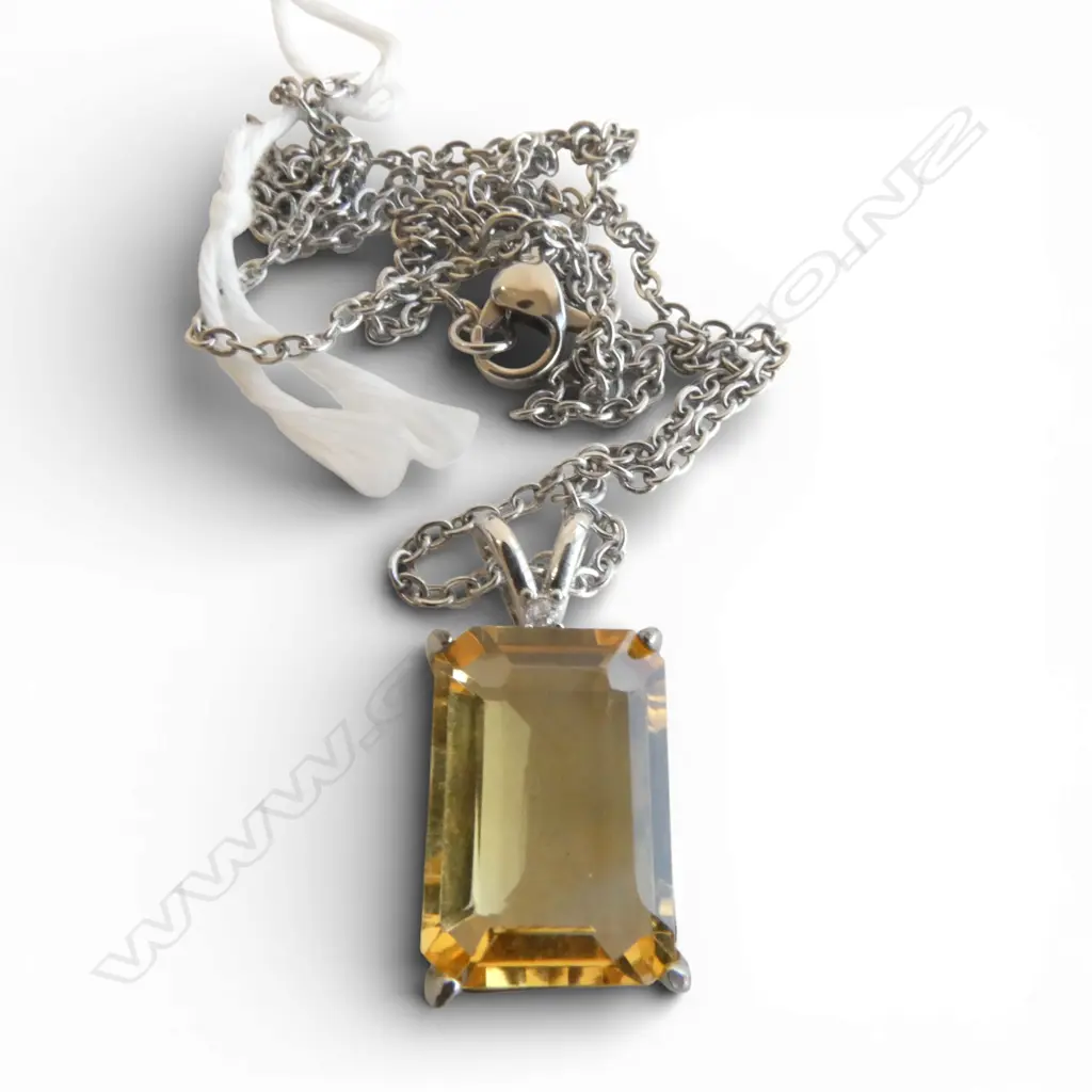 SILVER PLATED OCTAGON CUT CITRINE PENDANT on CHAIN, 6.05ct, AIG CERT Image 1++