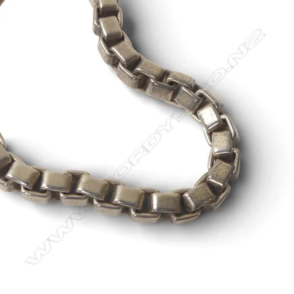 TIFFANY & Co. SILVER HEAVY CHAIN 35gms Image 1++