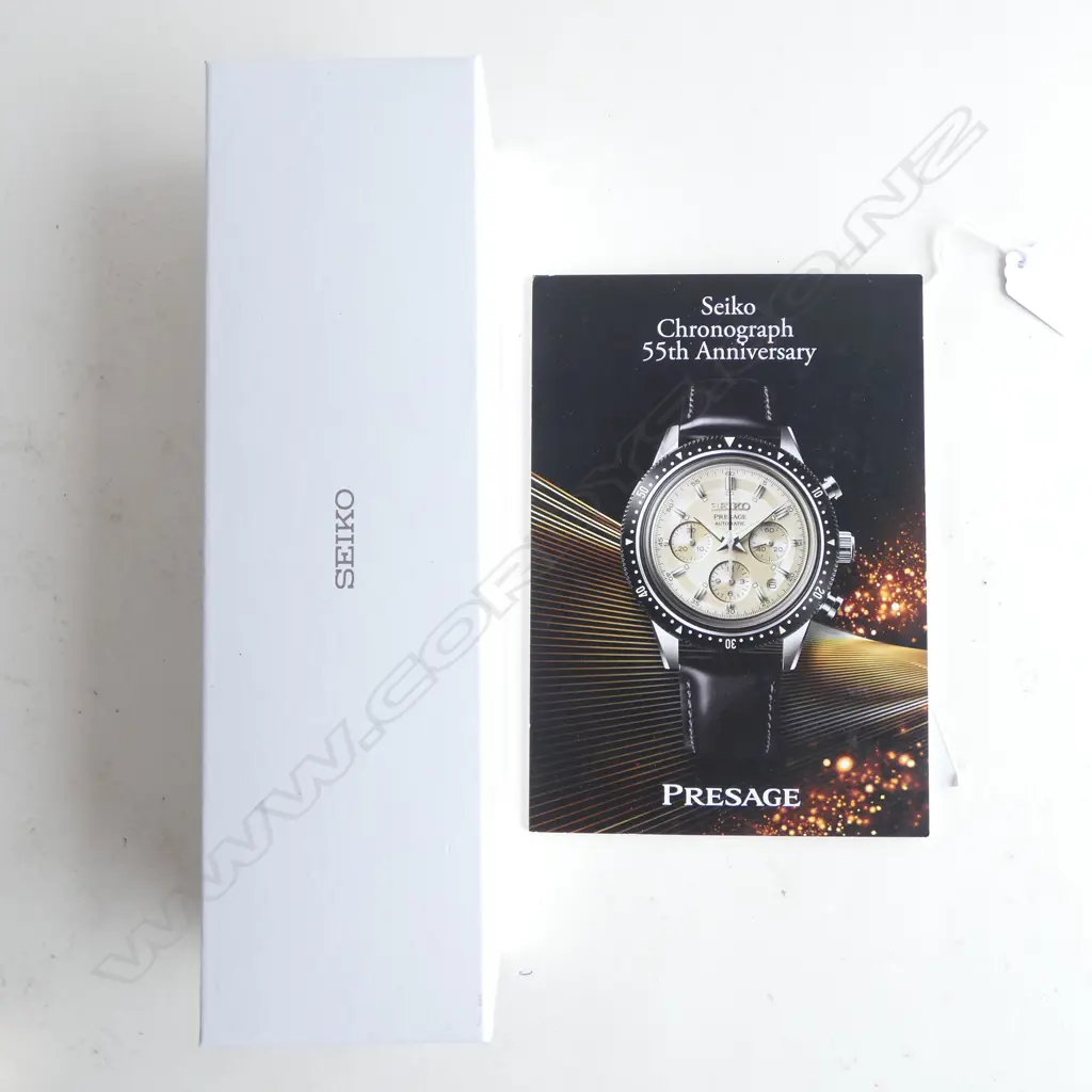 SEIKO CHRONOGRAPH 55th ANNIVERSARY 'PRESAGE' WRISTWATCH Ltd. Ed. 96/1000 w. custom strap, booklet, card & shop display Image 1++