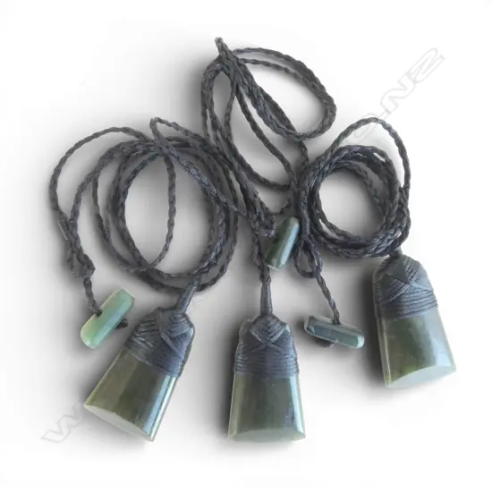 3 POUNAMU HEI TOKI PENDANTS w WAXED CORD BINDING, L.35mm