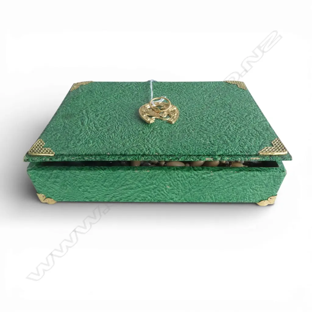 ASST. COSTUME JEWELLERY Image 1++