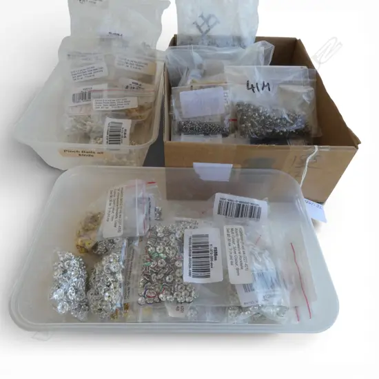 LRG QTY METAL & PLATED JEWELLERY FINDINGS