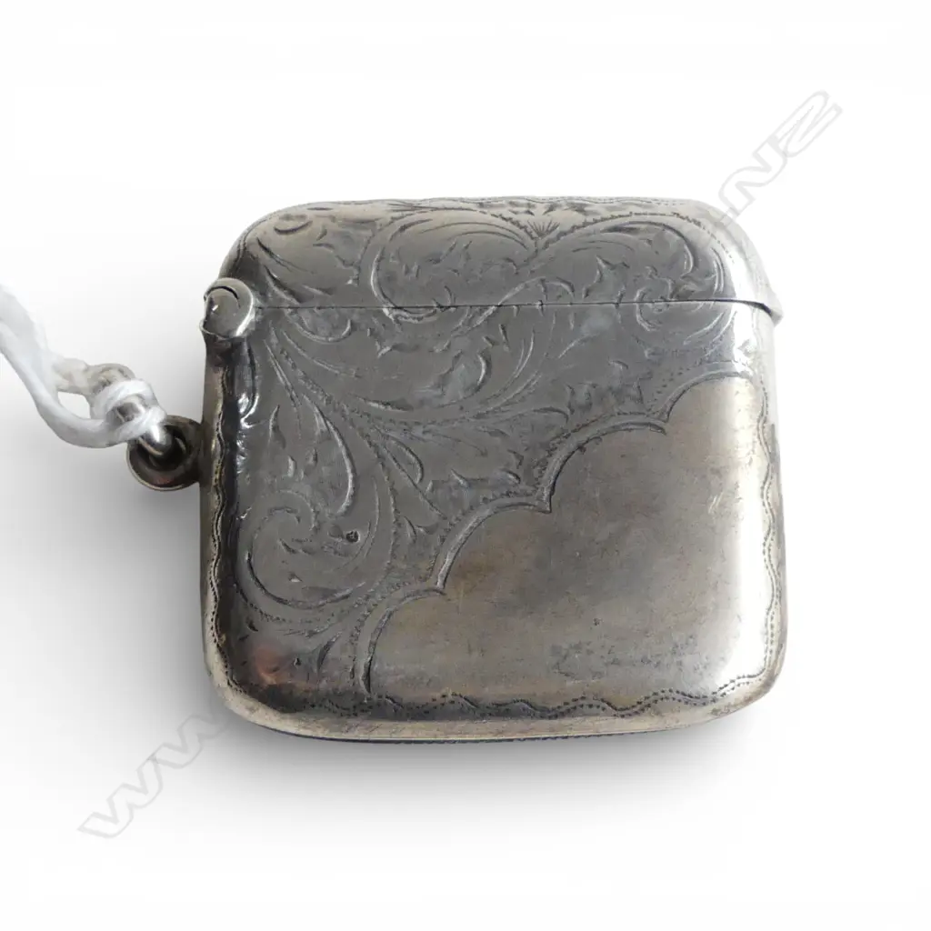 EDWARDIAN SILVER Birmingham 1903 silver engraved vesta w suspension loop 25gms Image 1++