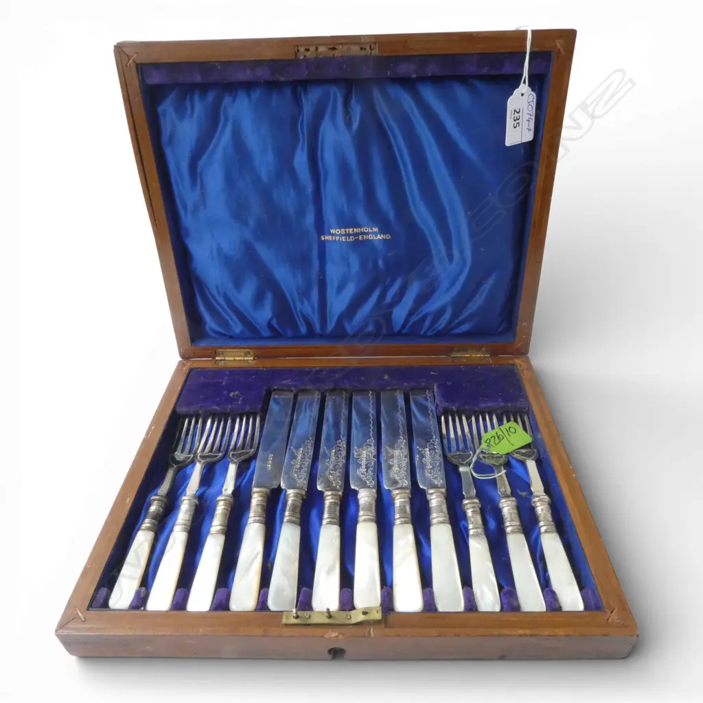 19thC SILVER PLATE & MOP FUIT CUTLERY SET  Image 1++
