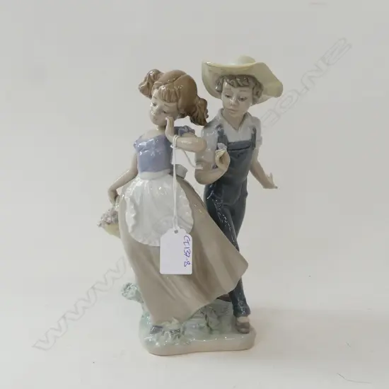 LLADRO FIGURE H.230mm