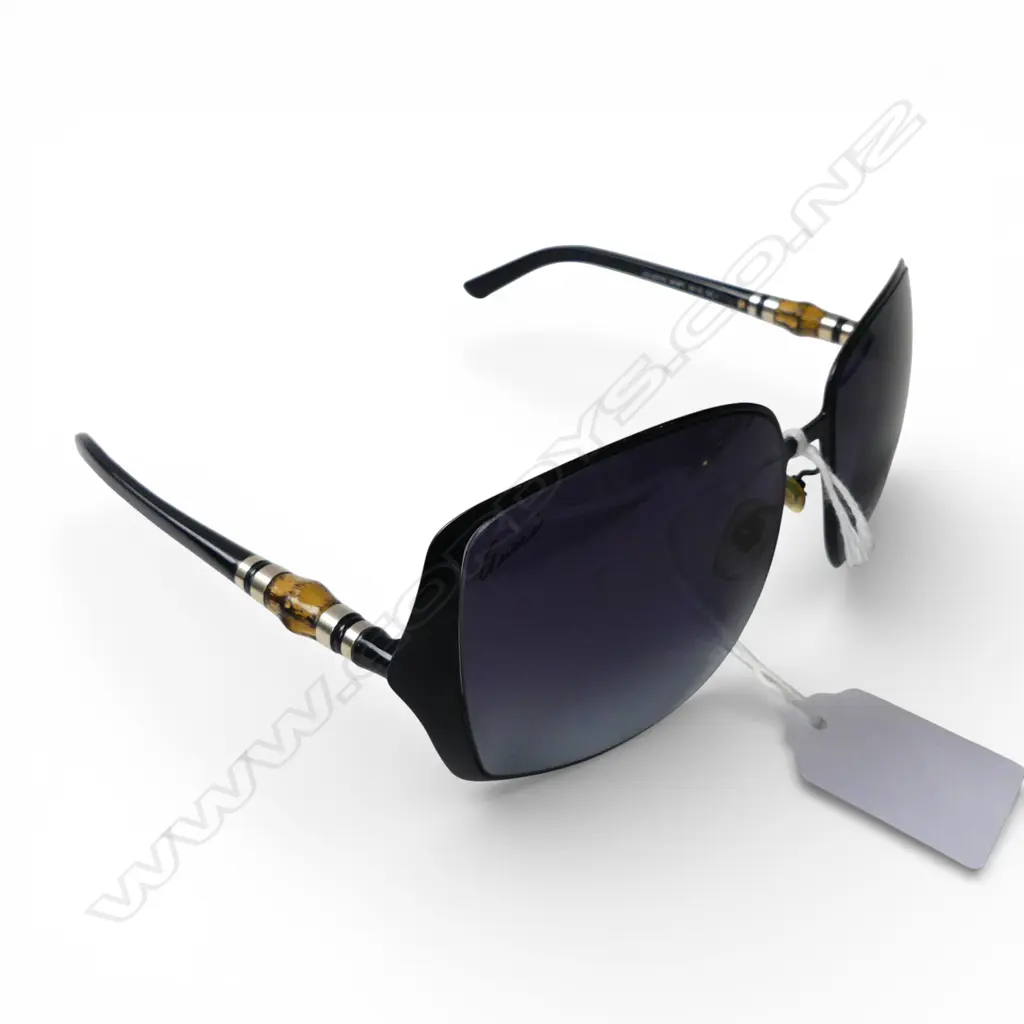 PR GUCCI SUNGLASSES (CASE WORN) Image 1++