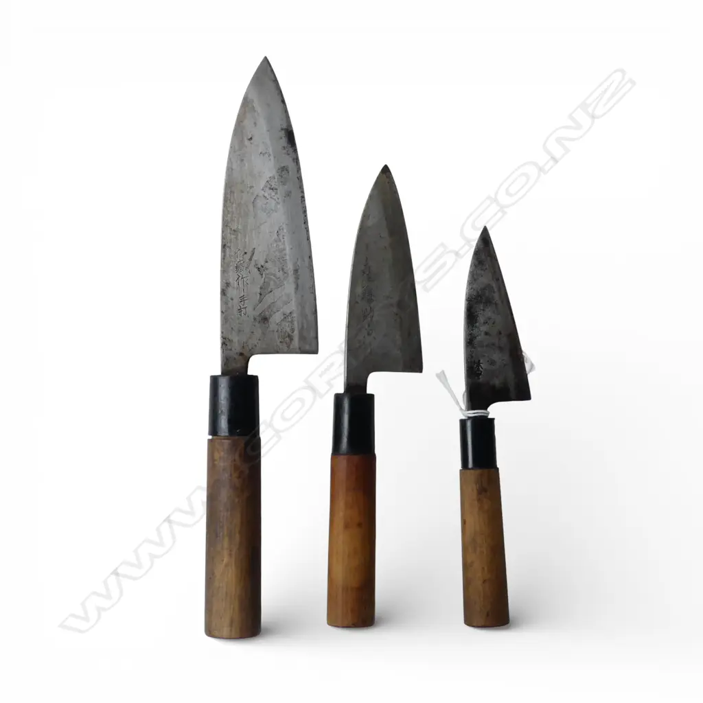 3 OLD JAPANESE CARBON STEEL CHEFS KNIVES L. 290 - 195mm Image 1++