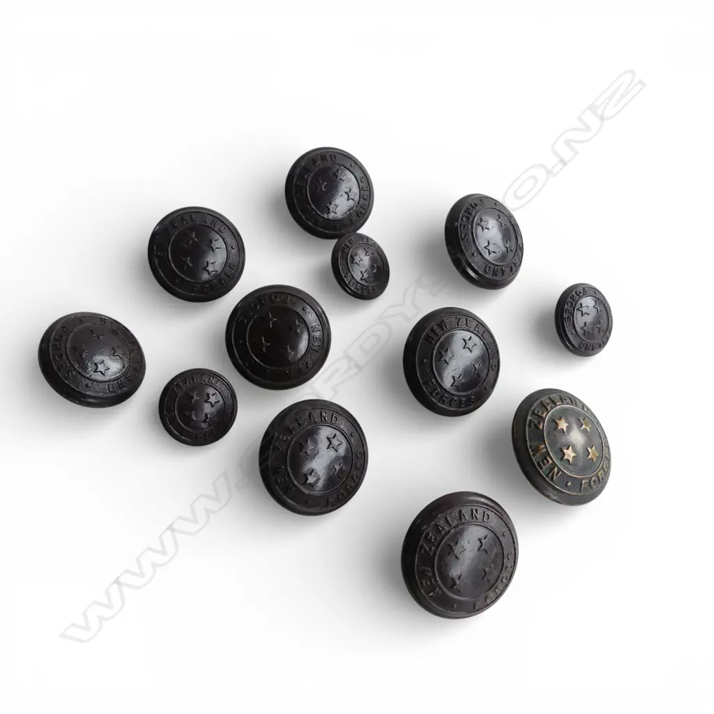 ASST. NEW ZEALAND FORCE BUTTONS Image 1++
