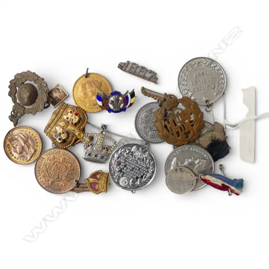 COLLECTION OF EARLY 19th & 20thC ROYAL COM. WARE etc