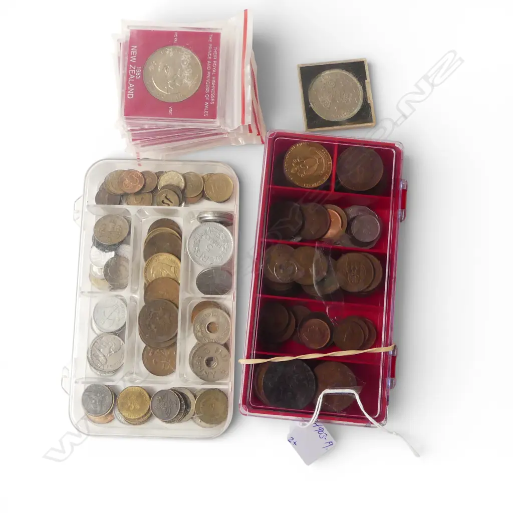 2 CASES OF OLD WORLD COINAGE + 6 x NZ 1983 UNC $1 (Diana) + 1953 crown Image 1++