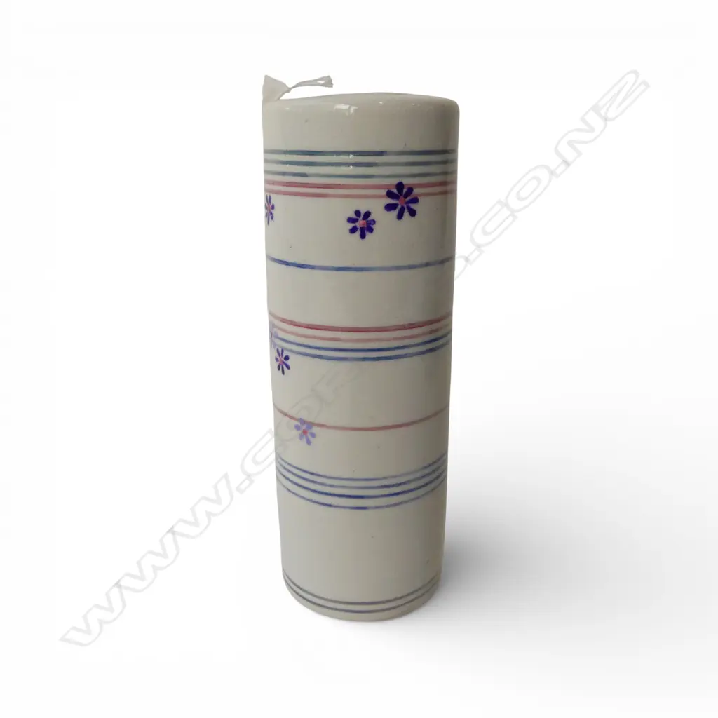 KEUM SUN LEE CYLINDER VASE, pale w cylindrical bands & dasies, H.260mm Image 1++