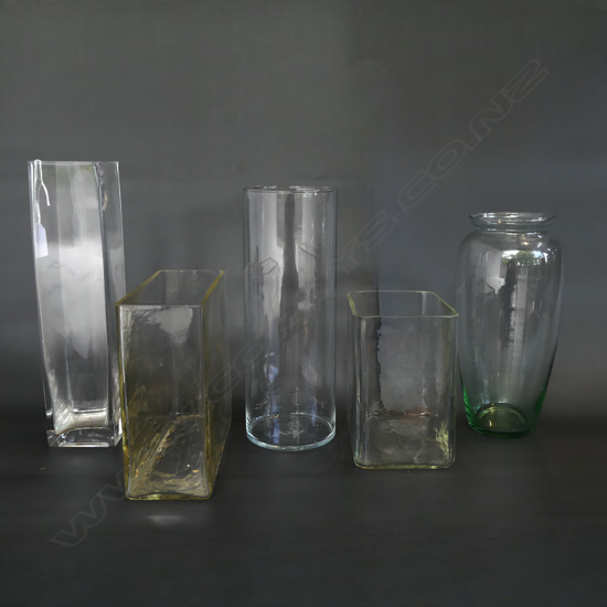 5 CLEAR GLASS VASES H.305mm