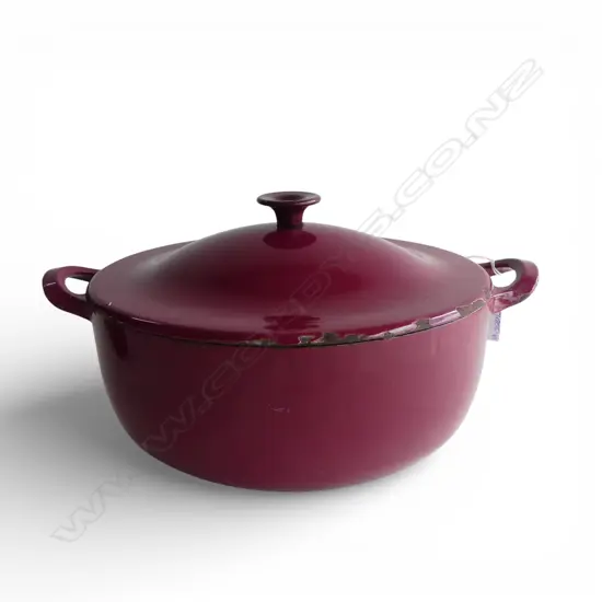 JAMIE OLIVER by TEFAL CAST IRON & ENAMEL DUTCH OVEN 