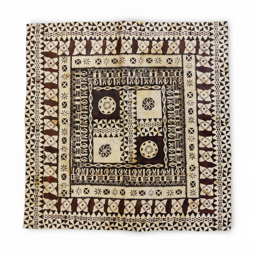 FIJIAN SQUARE TAPA CLOTH 930x920mm Image 1++