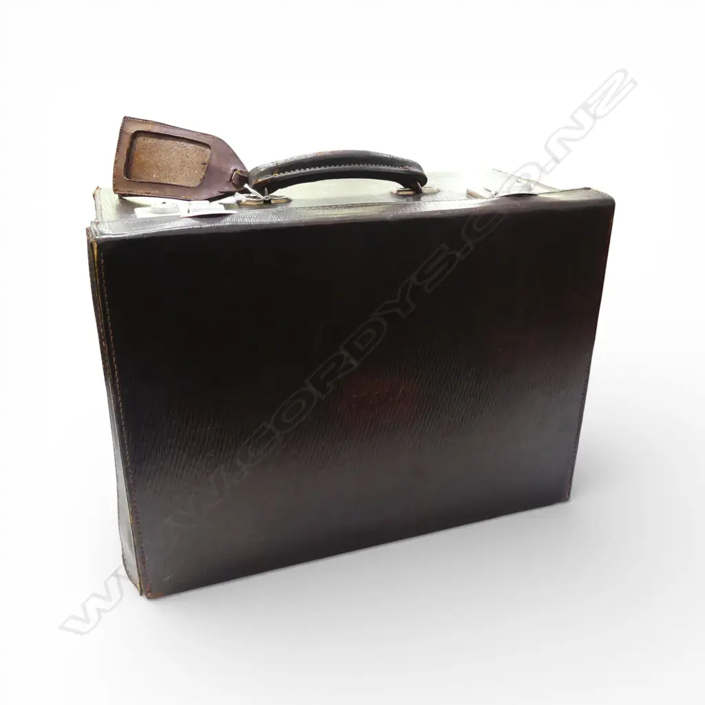 VINTAGE DOCTORS HOME CALL CASED KIT 420x310x205mm Image 1++