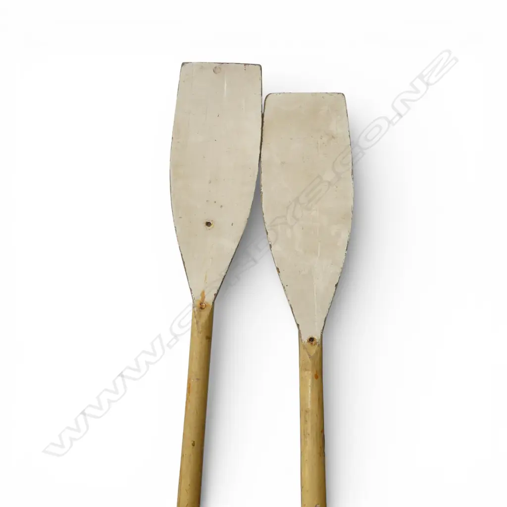 PR PAINTED WOODEN OARS L.2320mm Image 1++