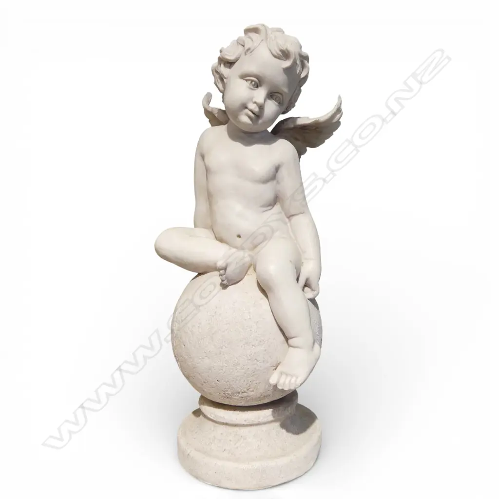 WHITE RESIN PUTTI ON BALL H.390mm Image 1++