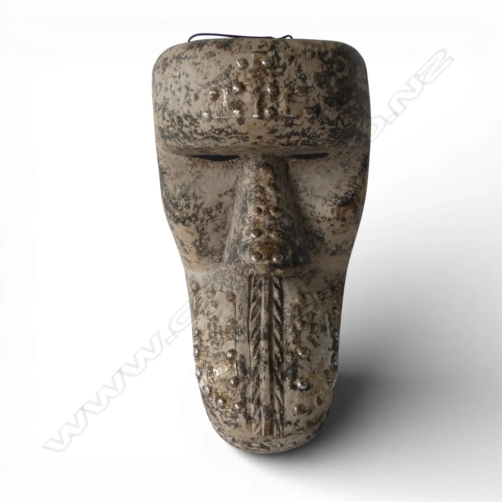 AN AFRICAN TRIBAL MASK 335 mm (H) Image 1++