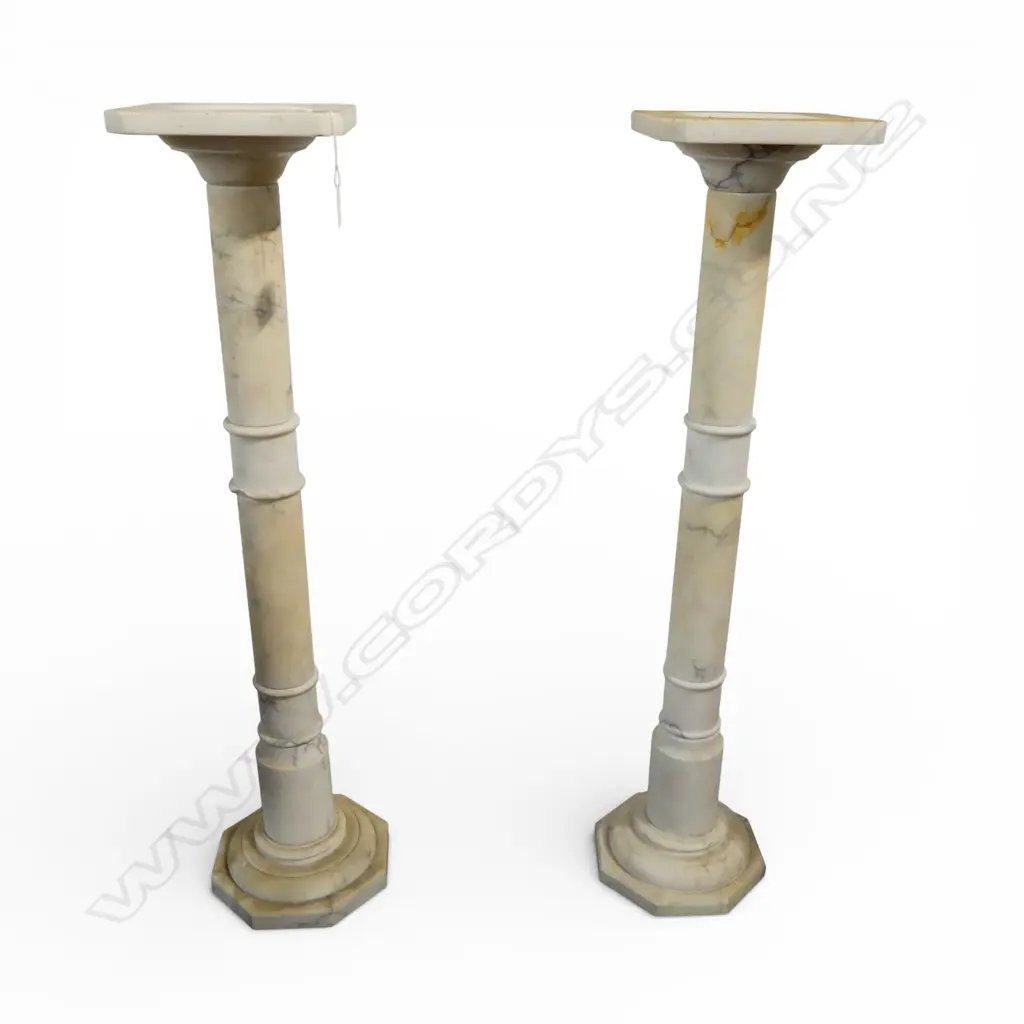PR MARBLE COLUMNS H.930mm minor faults Image 1++